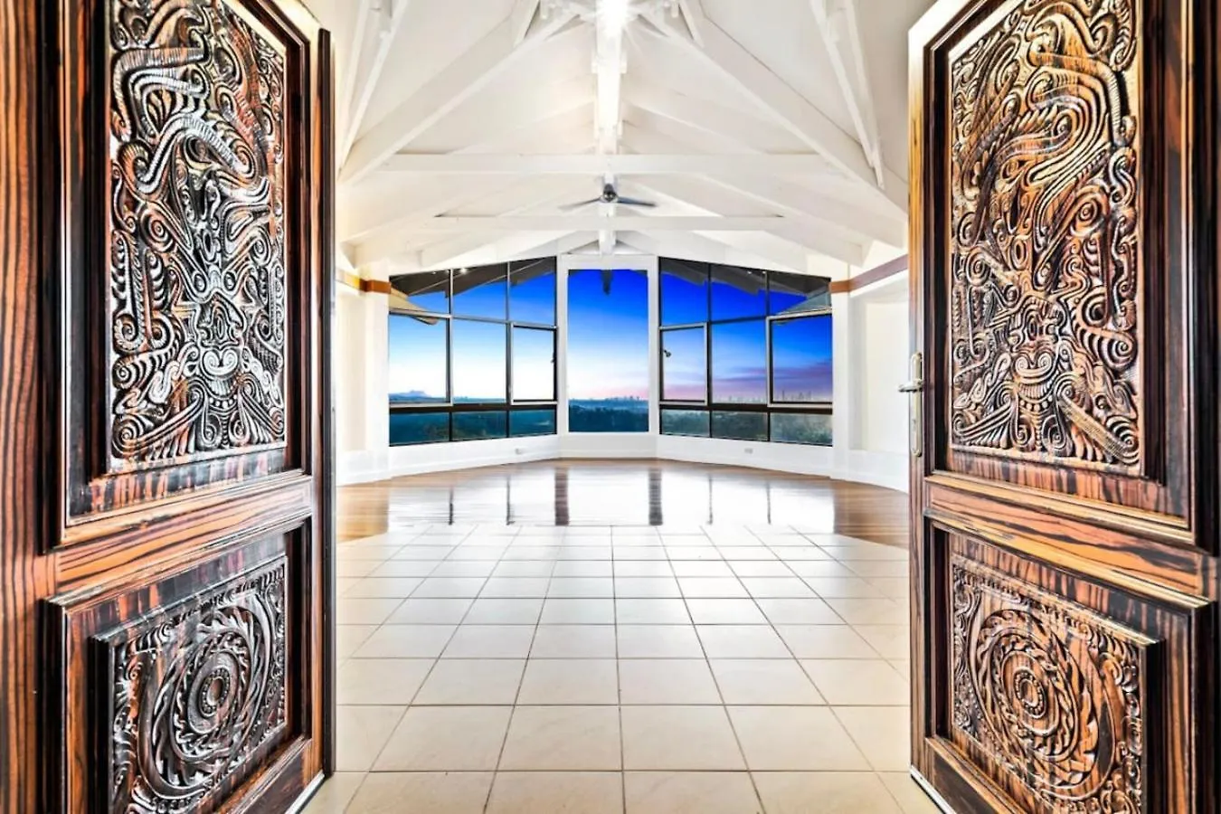 The Retreat Gold Coast Panoramic Views Sleeps 25 Villa Tallai 0*,